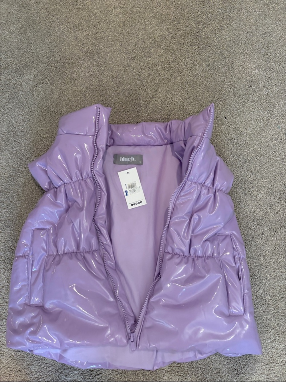 Lavender High-Shine Puffer Vest - Women's